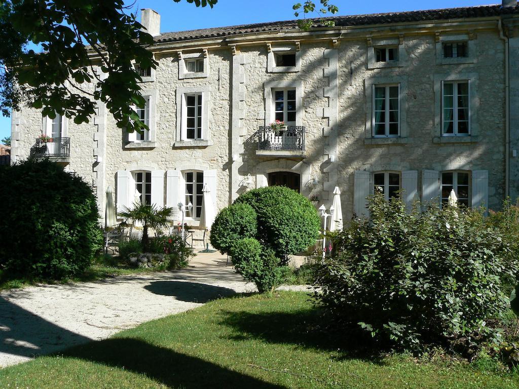 Отель Chateau De L'Hoste Сен-Бозей Экстерьер фото