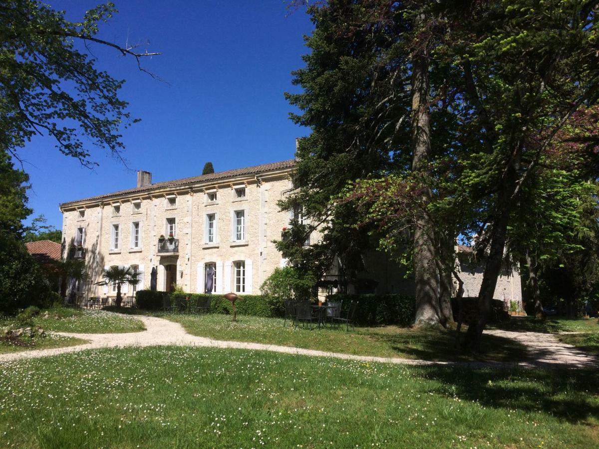 Отель Chateau De L'Hoste Сен-Бозей Экстерьер фото